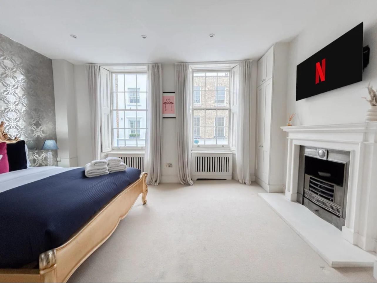 Entire 3 Bed Town House, Chelsea, * Londra