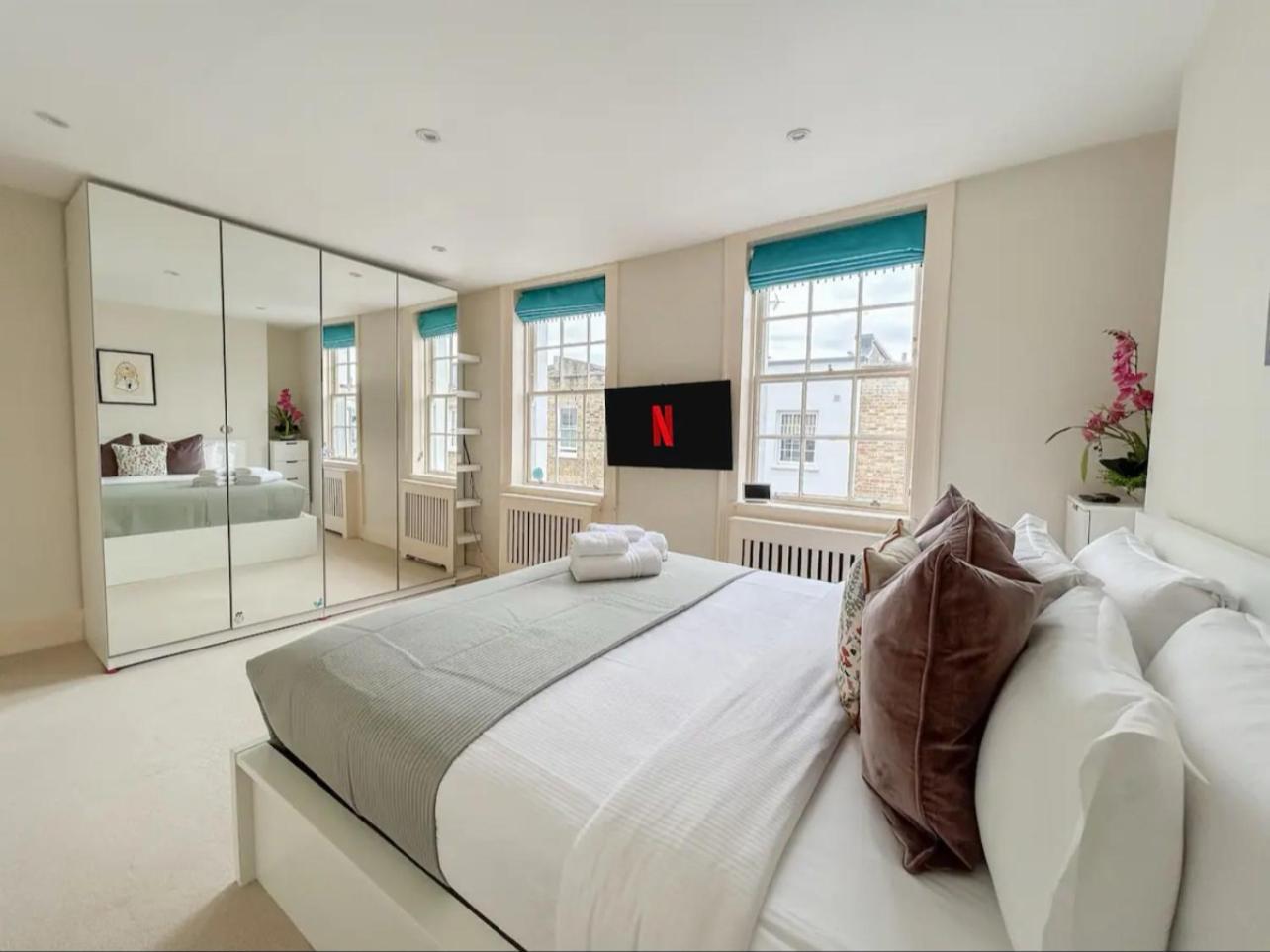 Entire 3 Bed Town House, Chelsea, Appartamento