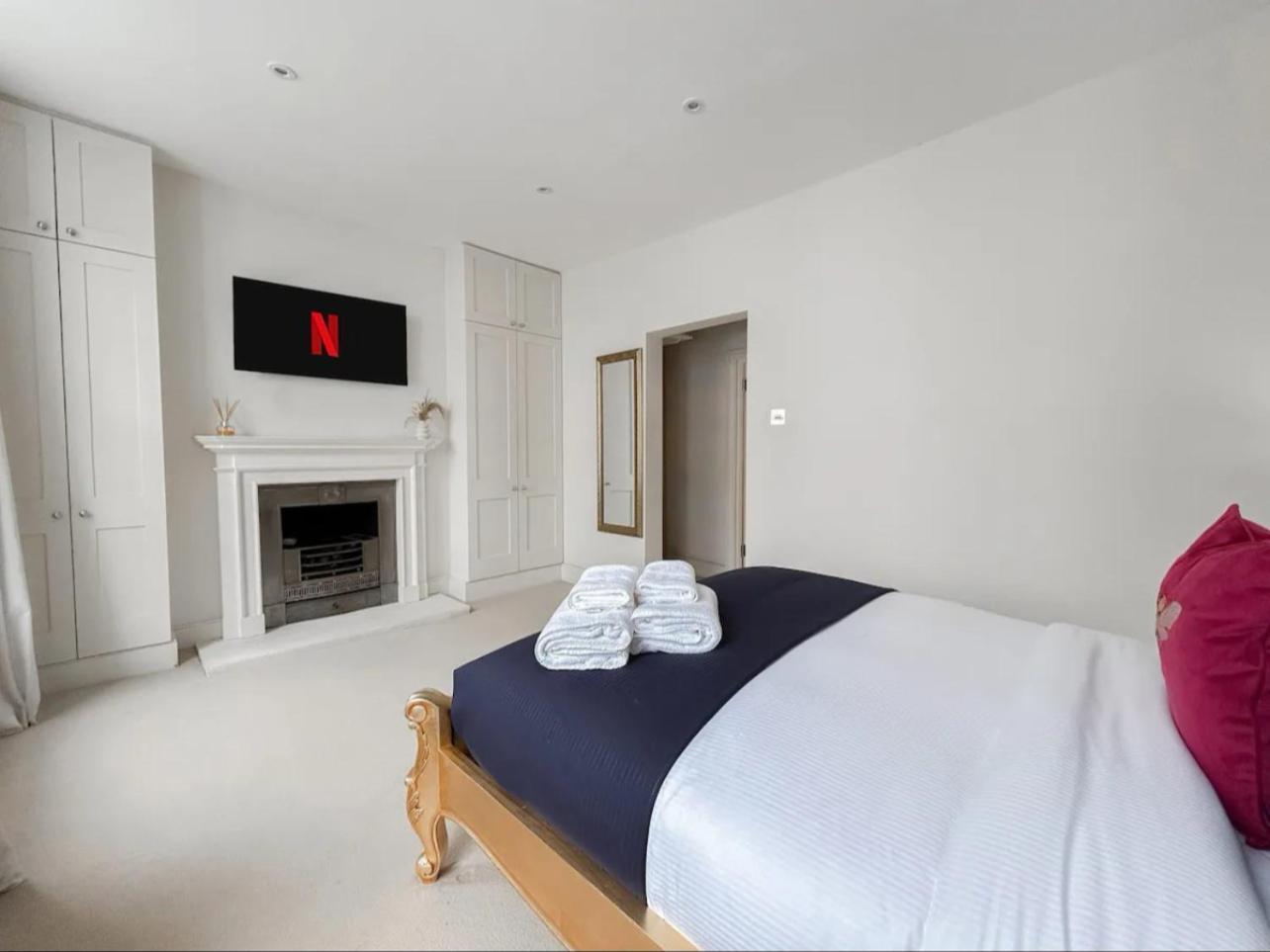 Entire 3 Bed Town House, Chelsea, * Londra